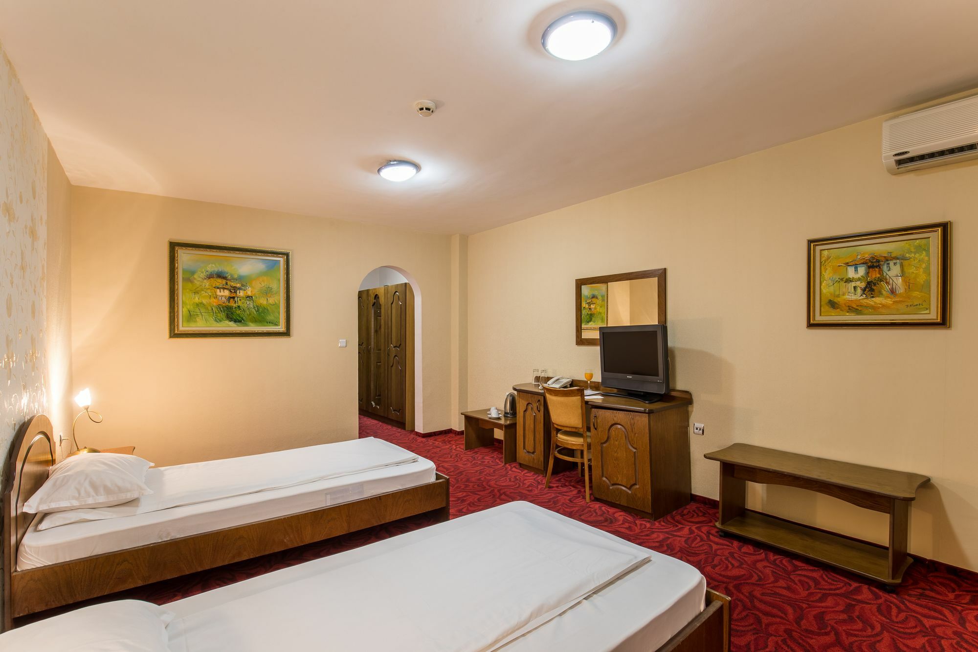 Hotel Blvd 7 بلوفديف المظهر الخارجي الصورة