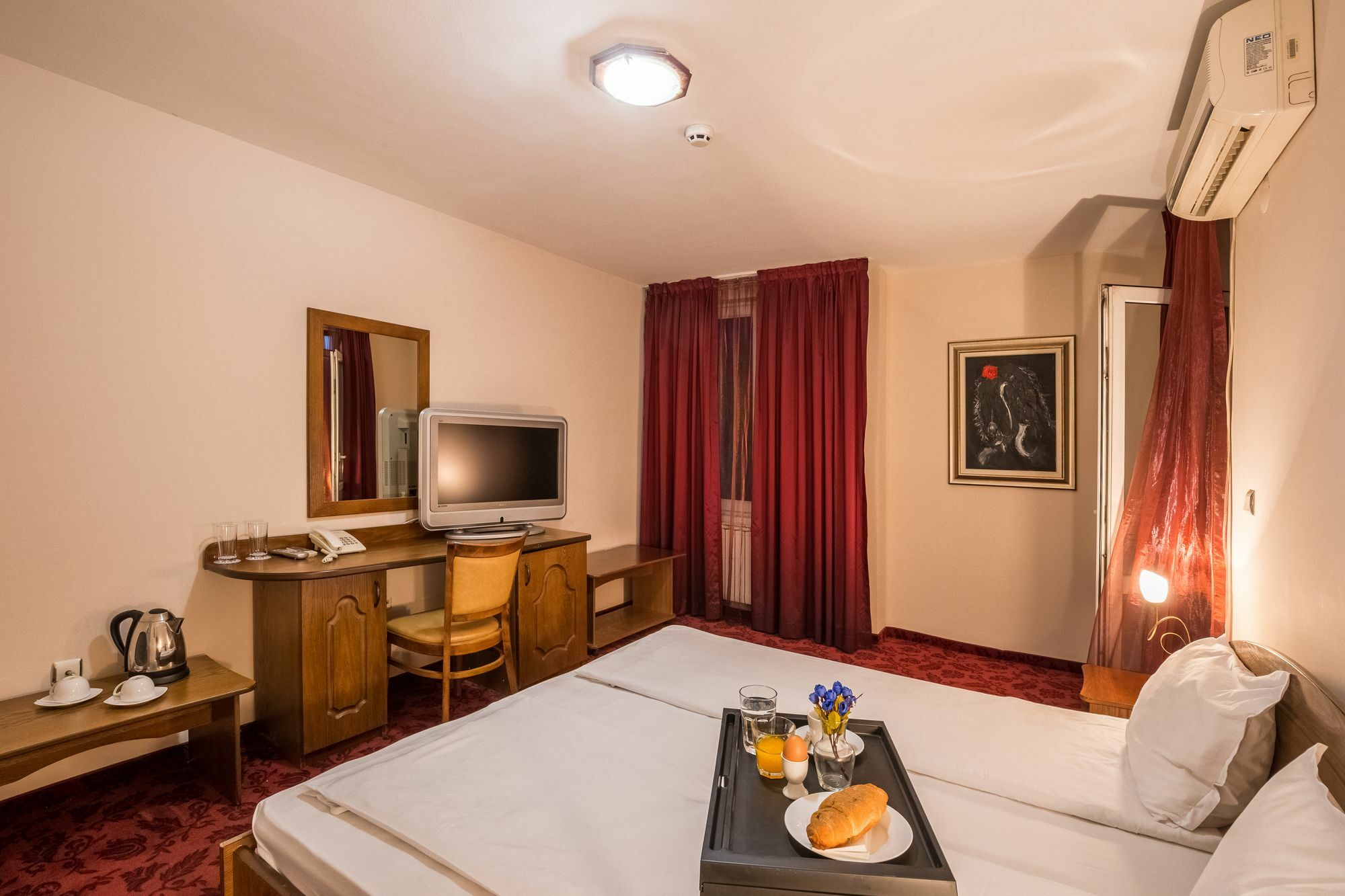 Hotel Blvd 7 بلوفديف المظهر الخارجي الصورة